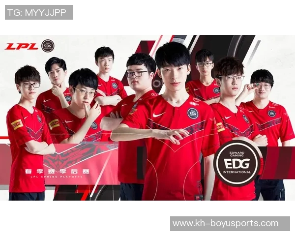 赛后复盘南京篮球队与武汉篮球队的团队协作与战术分析探讨